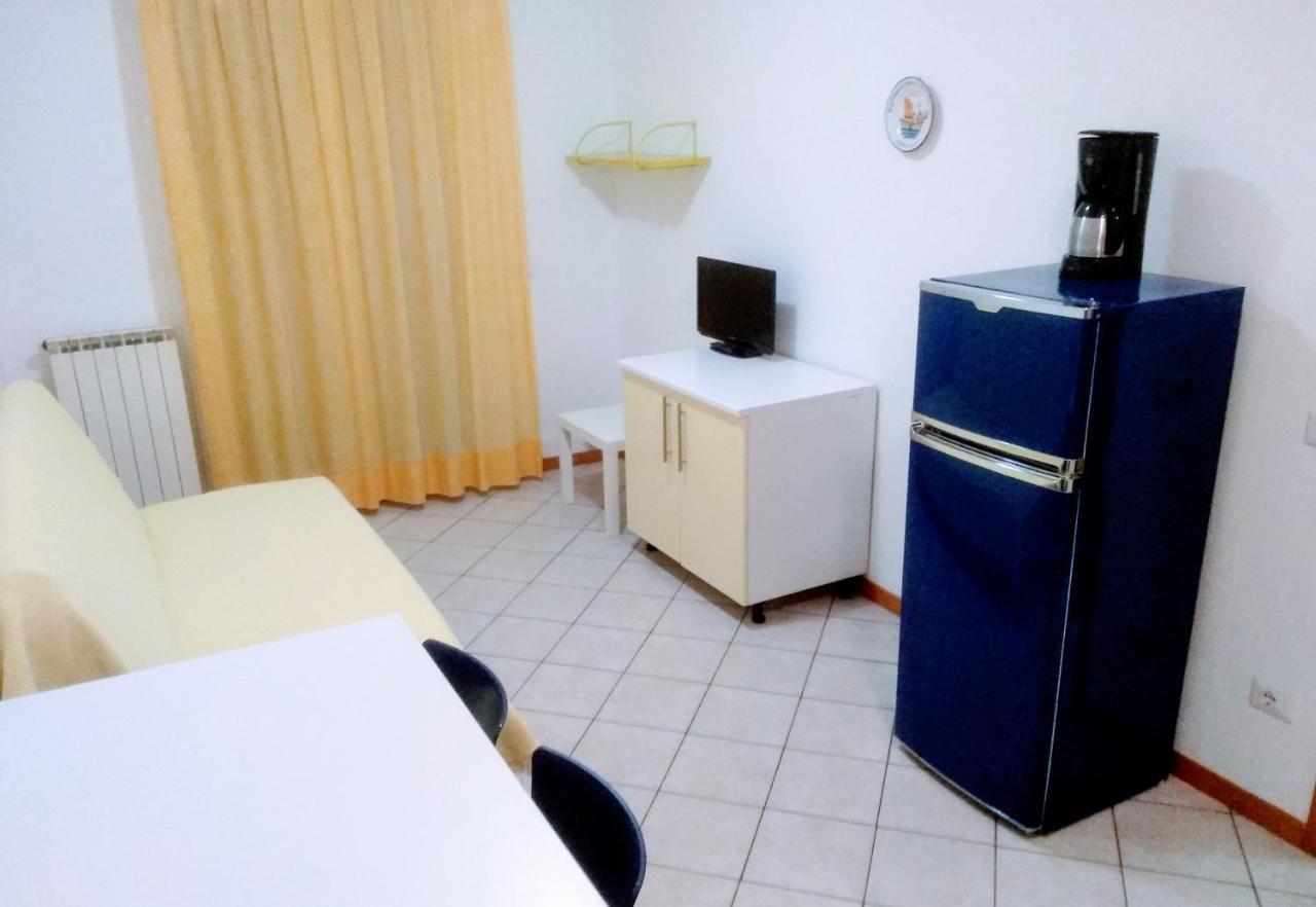 35 Mq In Centro A Caorle Apartment Екстериор снимка